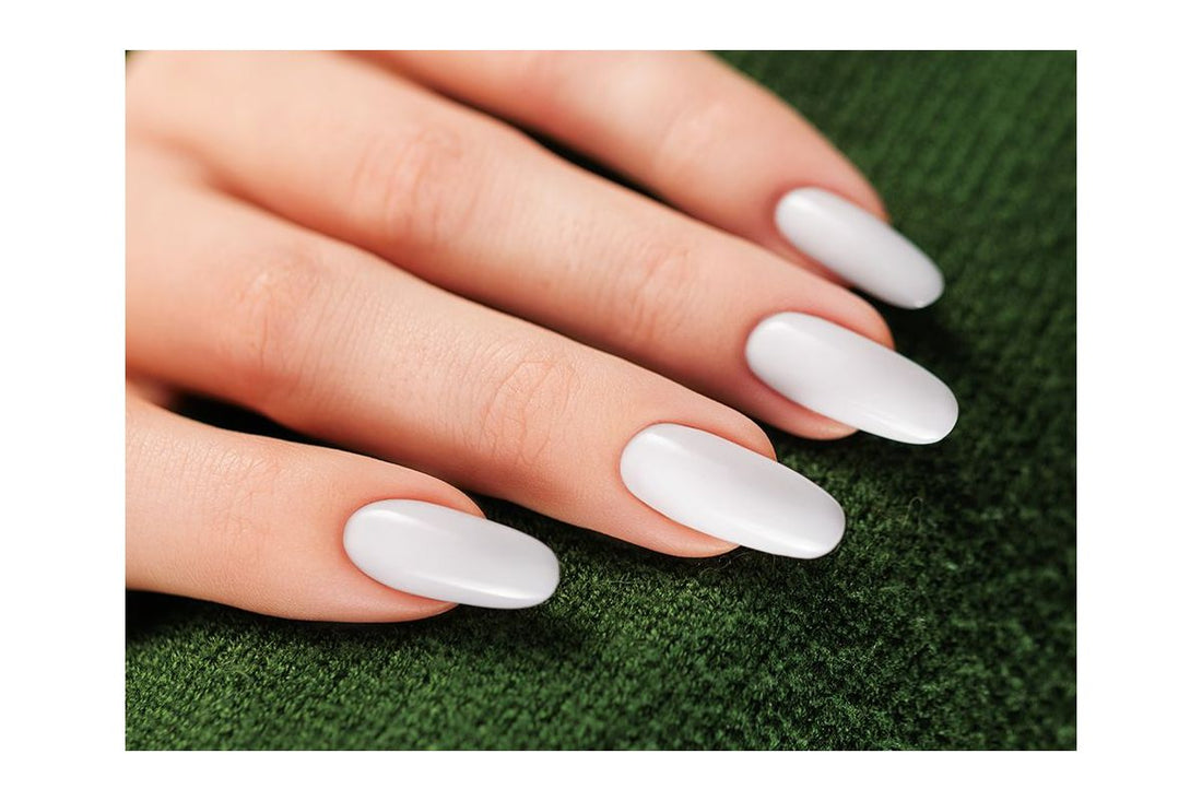 Victoria Vynn Pure Gel Polish | #262 Stella Mozzarella