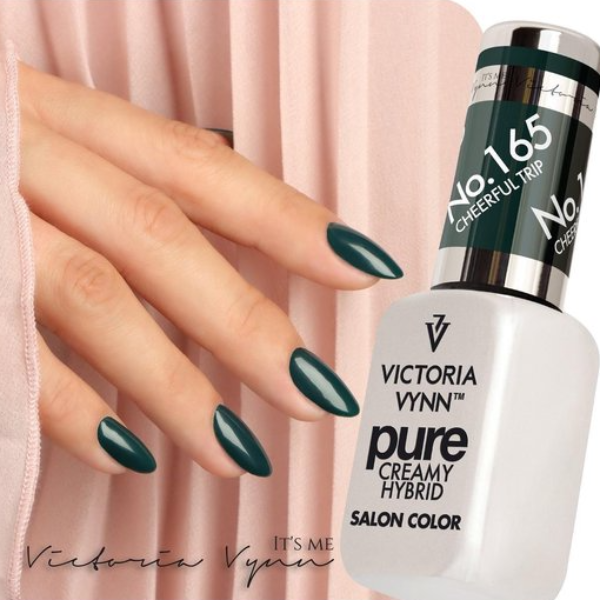 Het verschil tussen Victoria Vynn Salon en Pure gellak