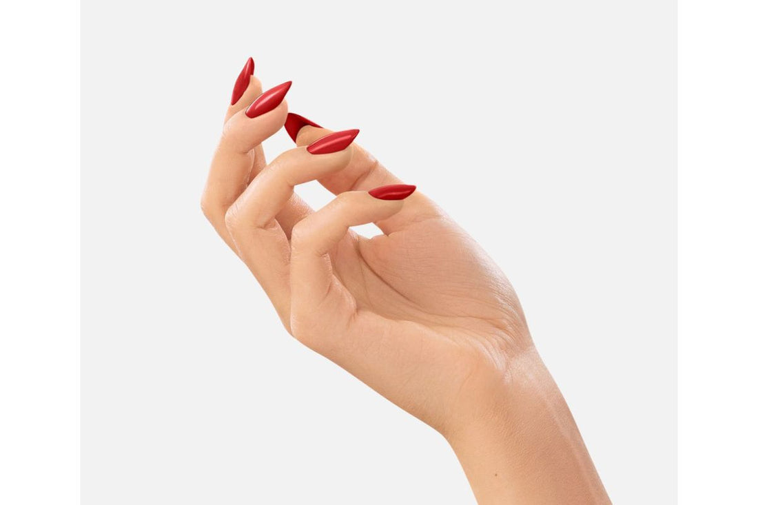 Victoria Vynn Pure Gel Polish | #024 Forever Crimson