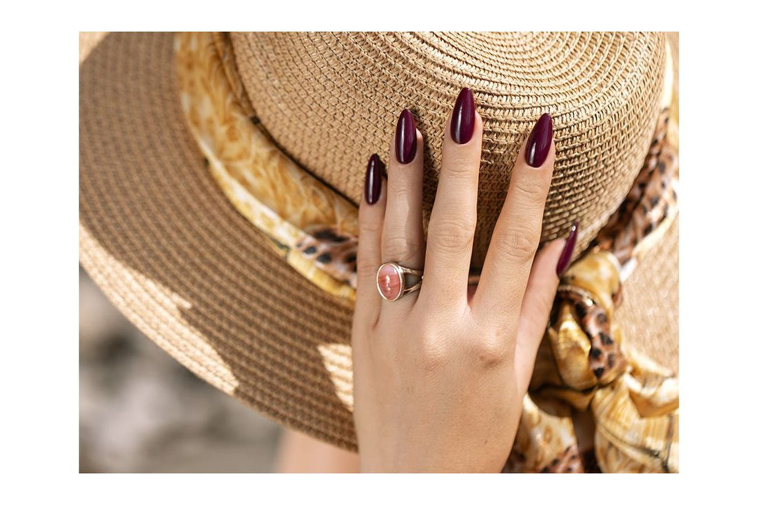 Victoria Vynn Pure Vegan Gel Polish | #236 Cherry Tour