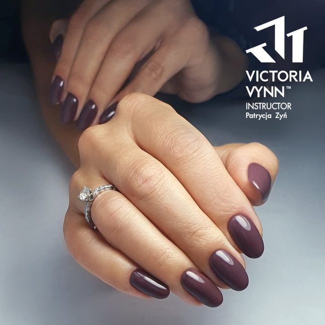 Victoria Vynn Salon Gellak | #168 Subtle Aubergine