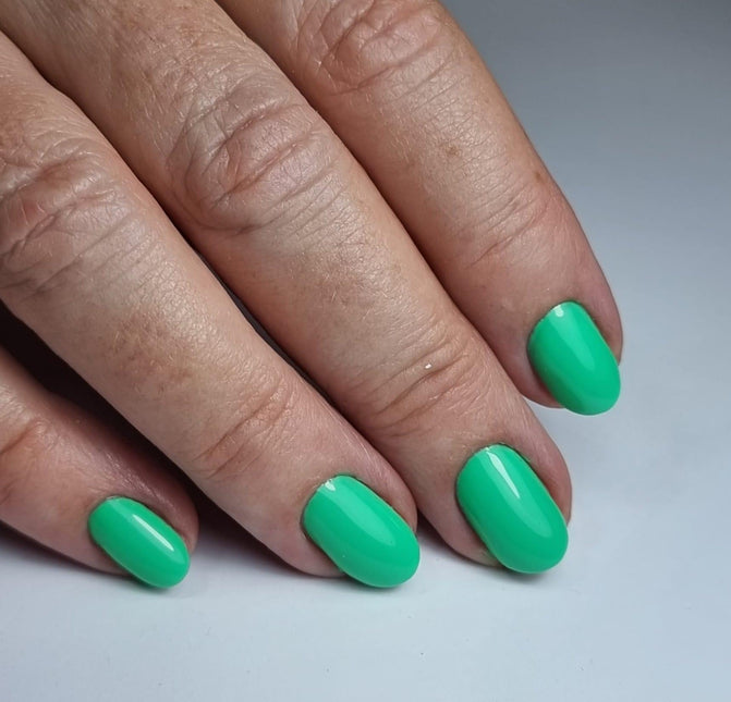 By Djess Piccolo Gel Polish | #024 Sprout - 8 ml