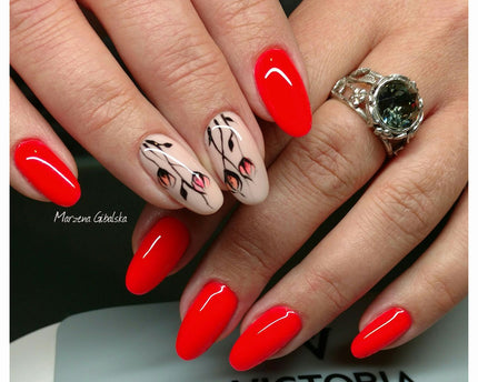 Victoria Vynn Salon Gellak | #113 King of Red