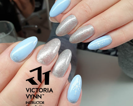 Victoria Vynn Pure Gel Polish | #143 Magical Silver